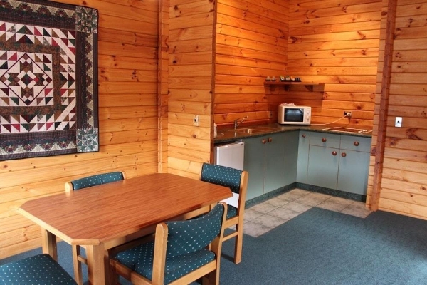Hotel Alpine Lodge